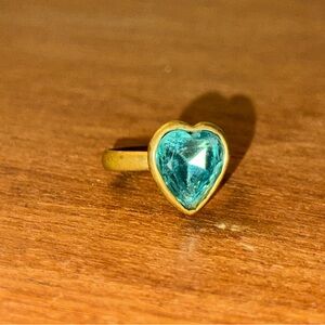 mondo mondo lovely ring in brass and blue stone